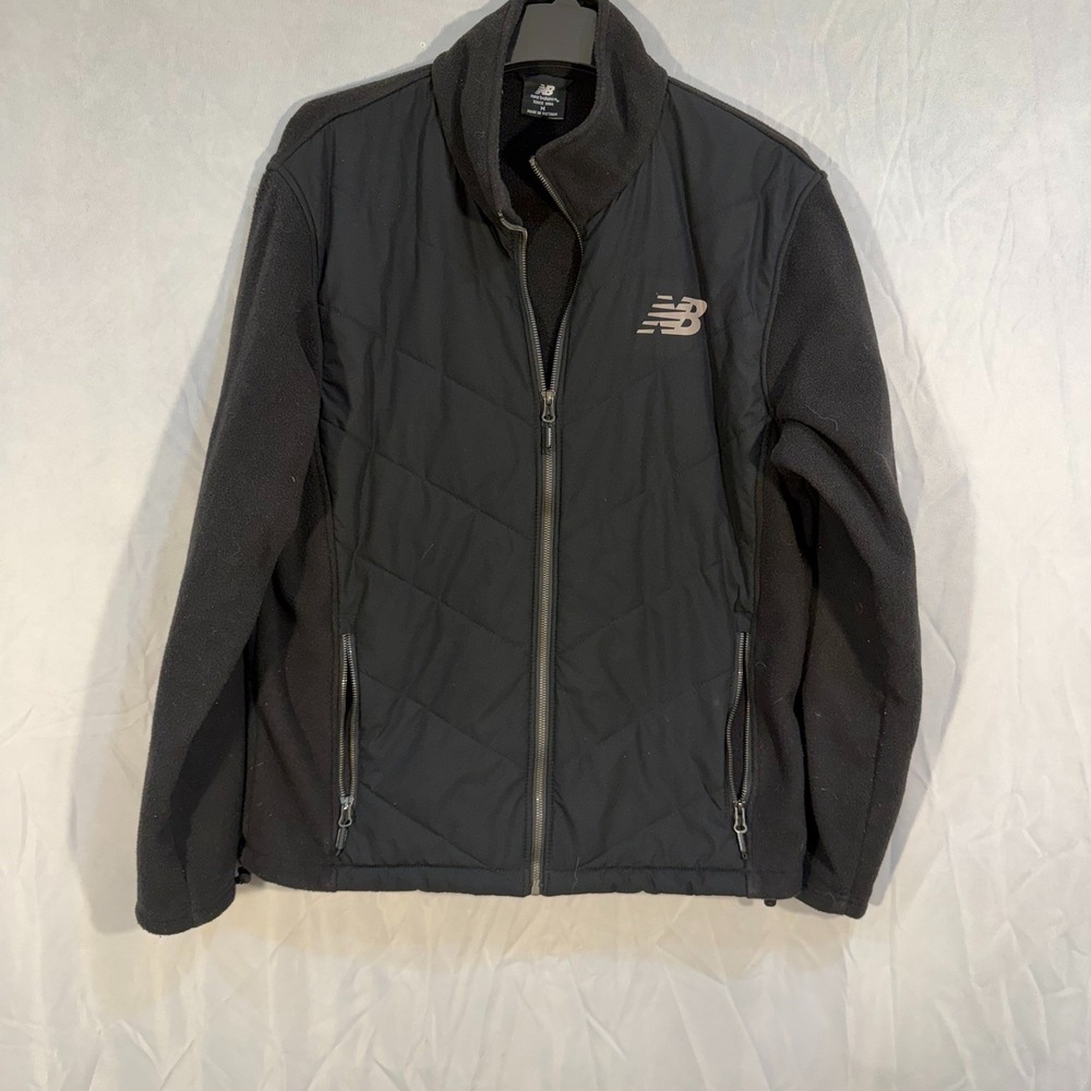 New Balance Men's M Black Quilted Fleece Full-Zip Jacket | Puffer Tech Hybrid